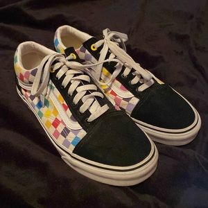 Vans old school Rainbow Checkered style shoes. men’s size 10. no box.